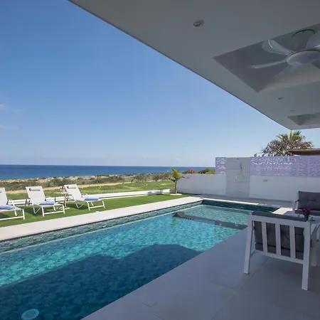 Villa Artizan Seafront 5 Protaras