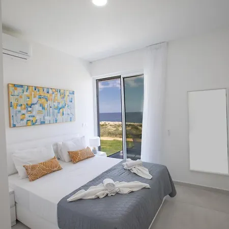 Villa Artizan Seafront 5 Protaras